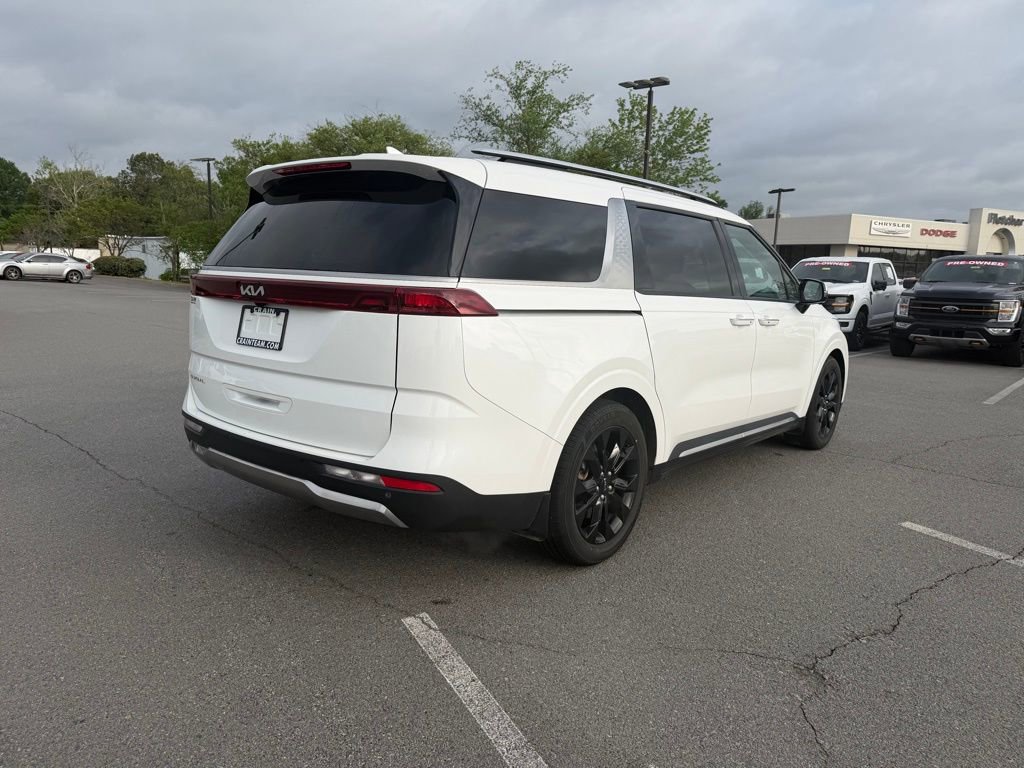 Used 2024 Kia Carnival SX FWD image 7