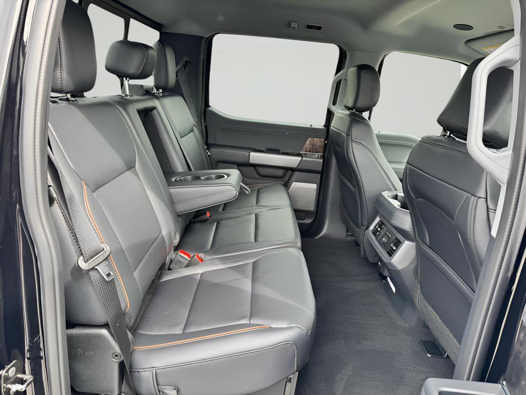 New 2026 Ford F250 Lariat w/ Lariat Ultimate Package image 32