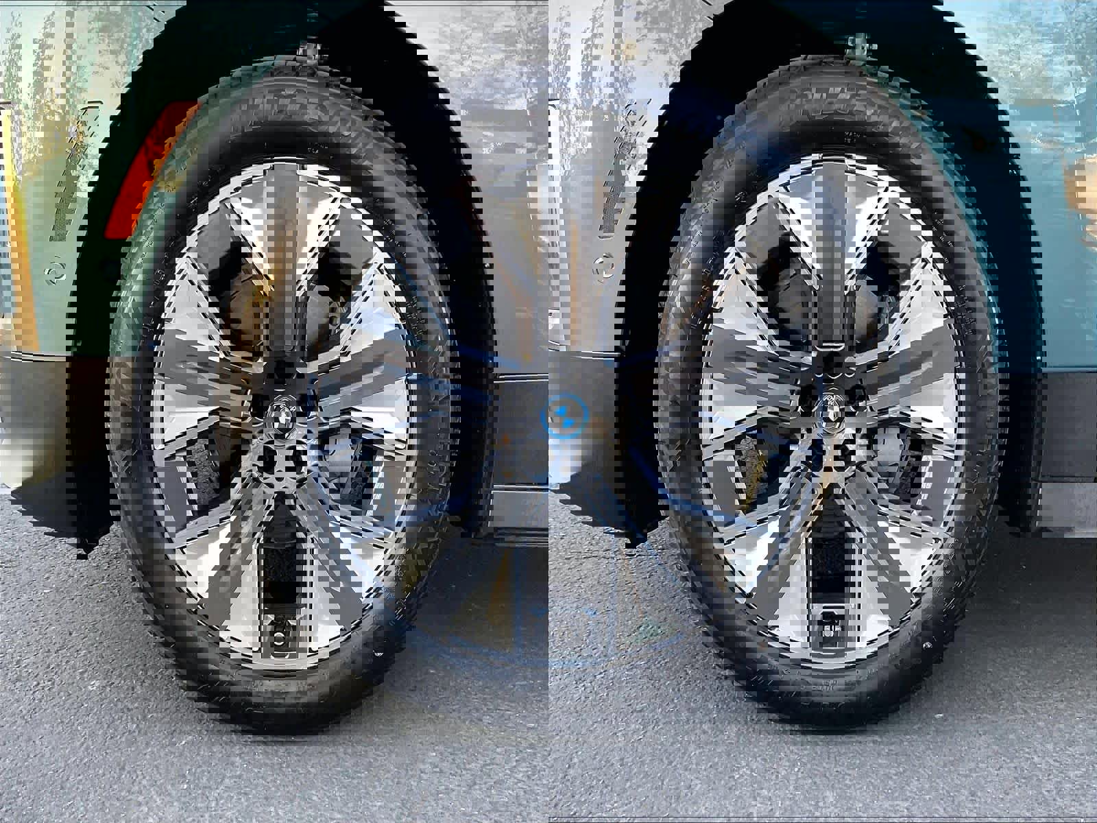 Used 2025 BMW iX xDrive50 w/ Convenience Package image 12