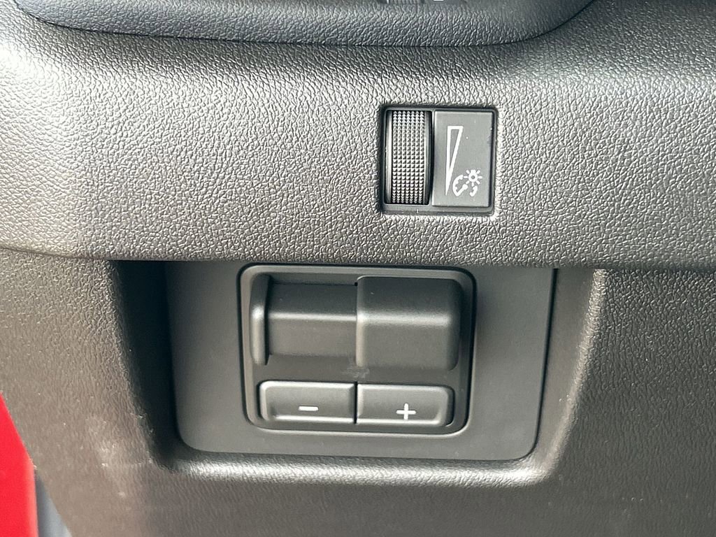 New 2026 GMC Canyon Elevation w/ Convenience Package image 18