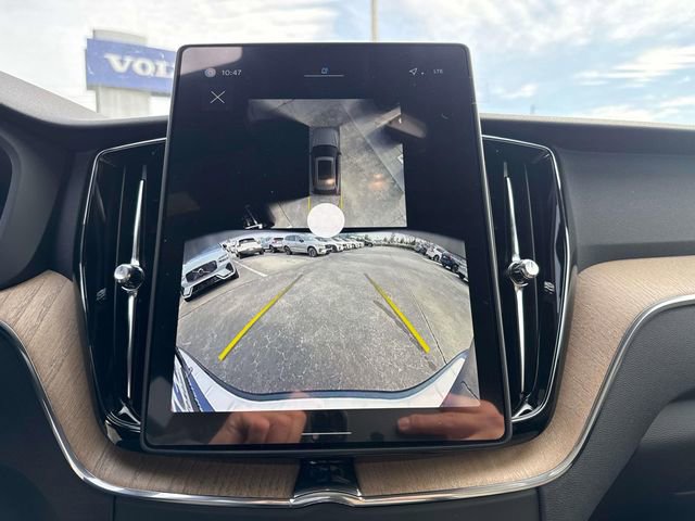 New 2026 Volvo XC60 B5 Plus w/ Protection Package Premier image 29