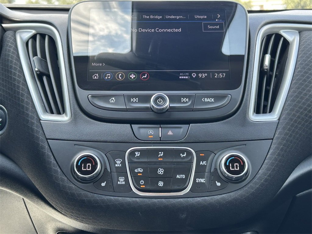 Used 2024 Chevrolet Malibu LT image 15