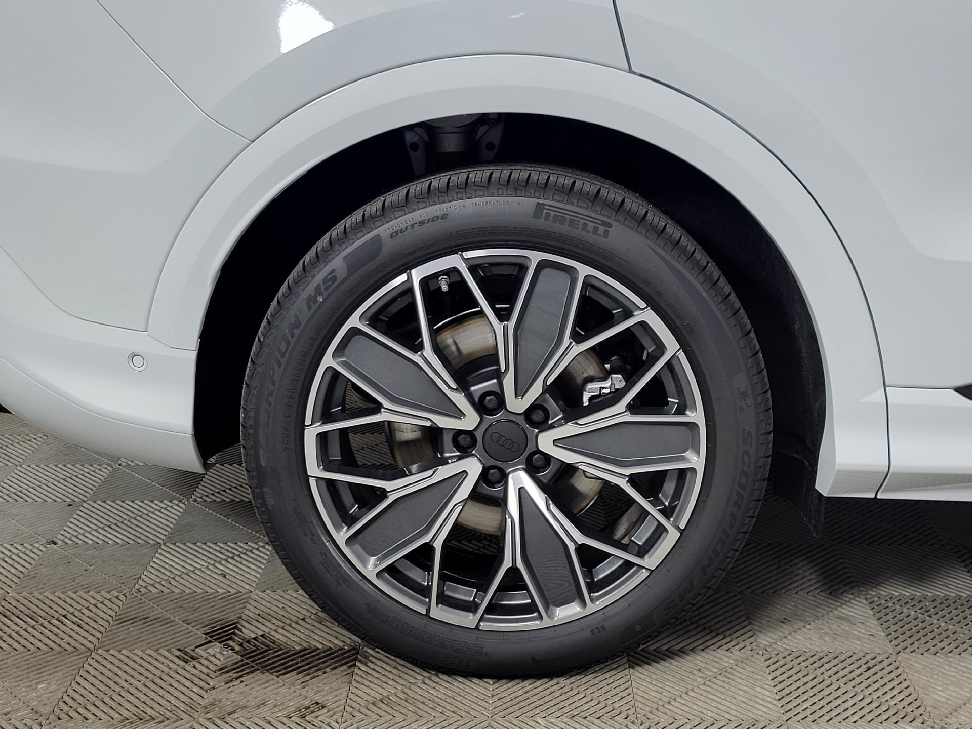 New 2026 Audi Q5 Prestige AWD/4WD image 9