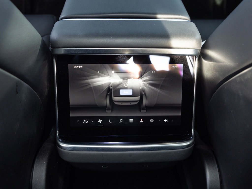 Used 2022 Tesla Model S Plaid image 43