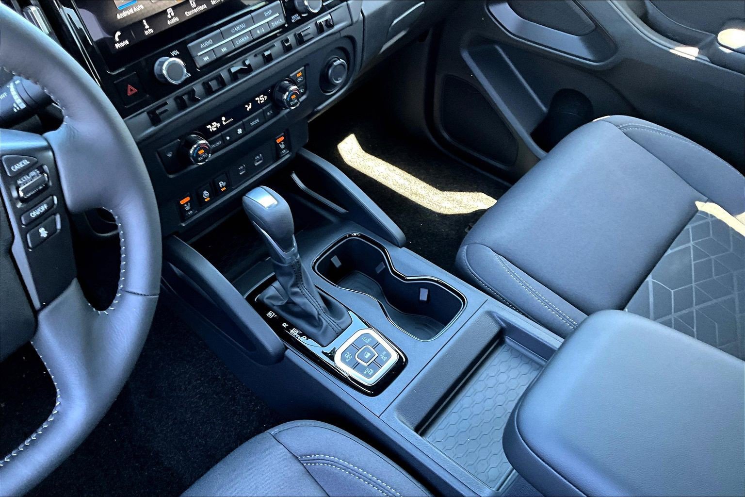New 2026 Nissan Frontier SV AWD/4WD image 12