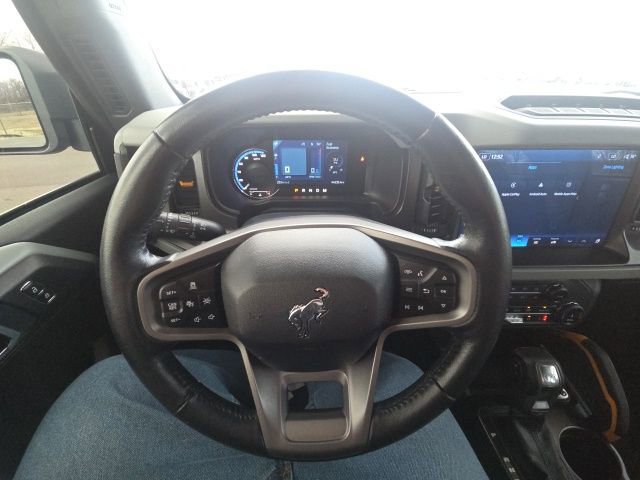 Certified 2022 Ford Bronco Badlands image 38