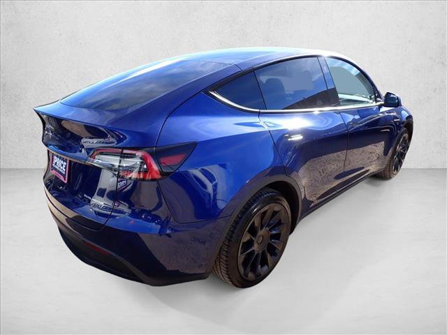 Used 2021 Tesla Model Y Long Range image 4