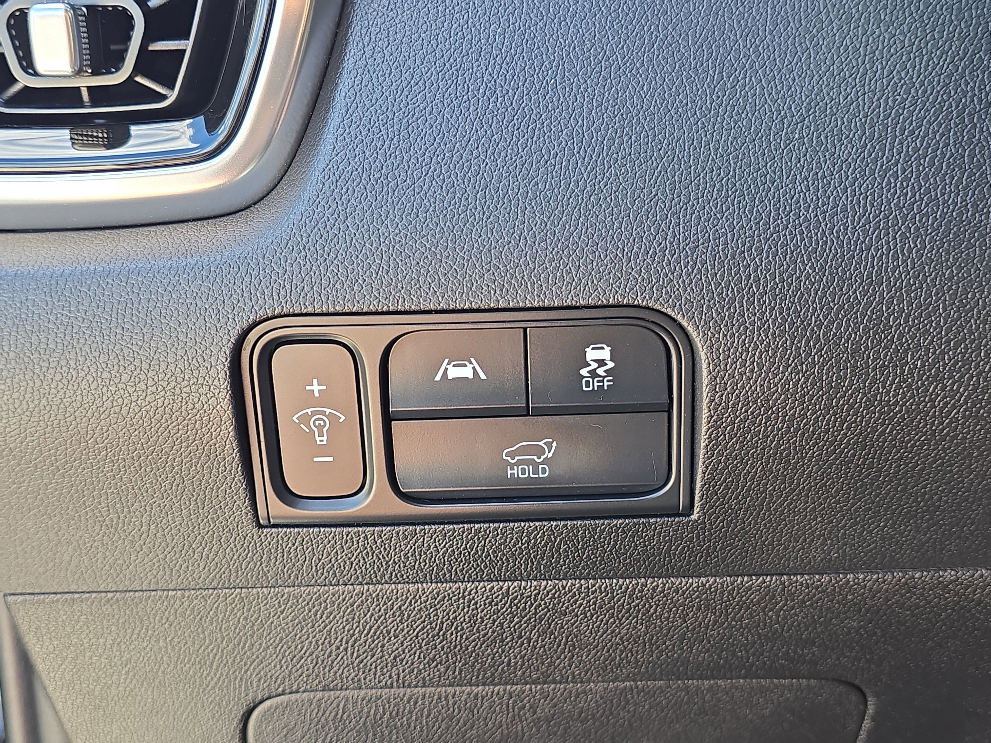 Certified 2022 Kia Sorento SX AWD/4WD image 31