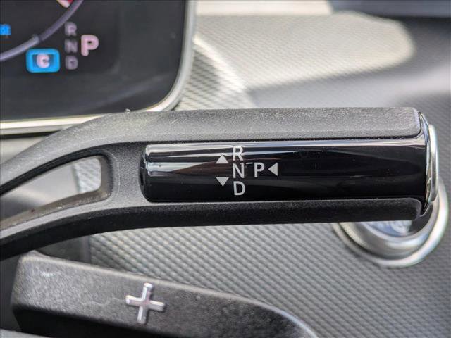 Used 2025 Mercedes-Benz C 300 4MATIC Sedan image 12