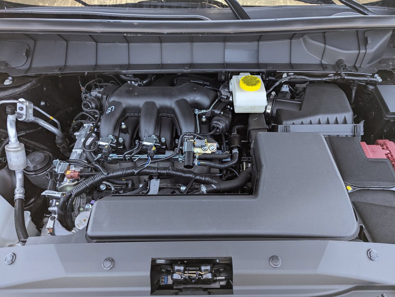 New 2026 Nissan Pathfinder Platinum w/ Accent Package FWD image 10