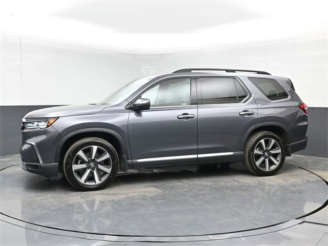 Used 2023 Honda Pilot Elite image 6