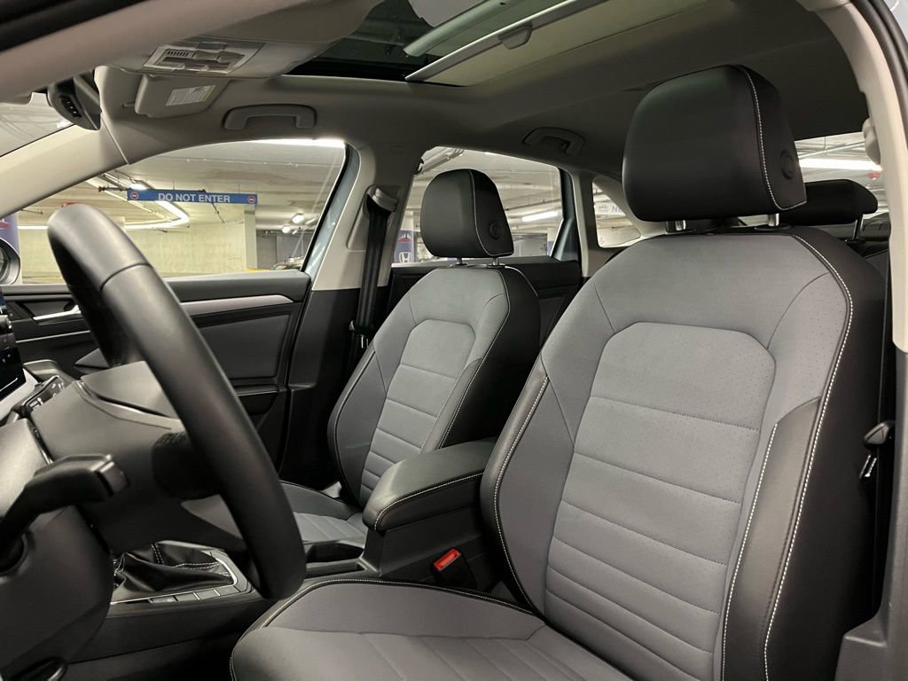 New 2026 Volkswagen Jetta SE FWD image 20