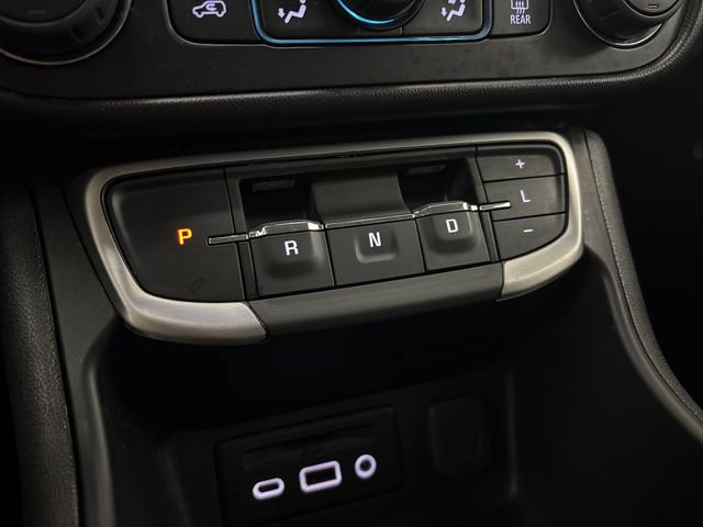 Used 2024 GMC Terrain SLT image 43