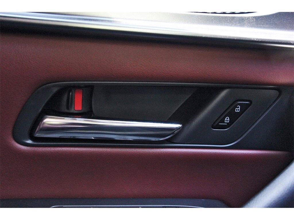 New 2025 MAZDA CX-70 Plug-In Hybrid w/ Premium Plus image 19