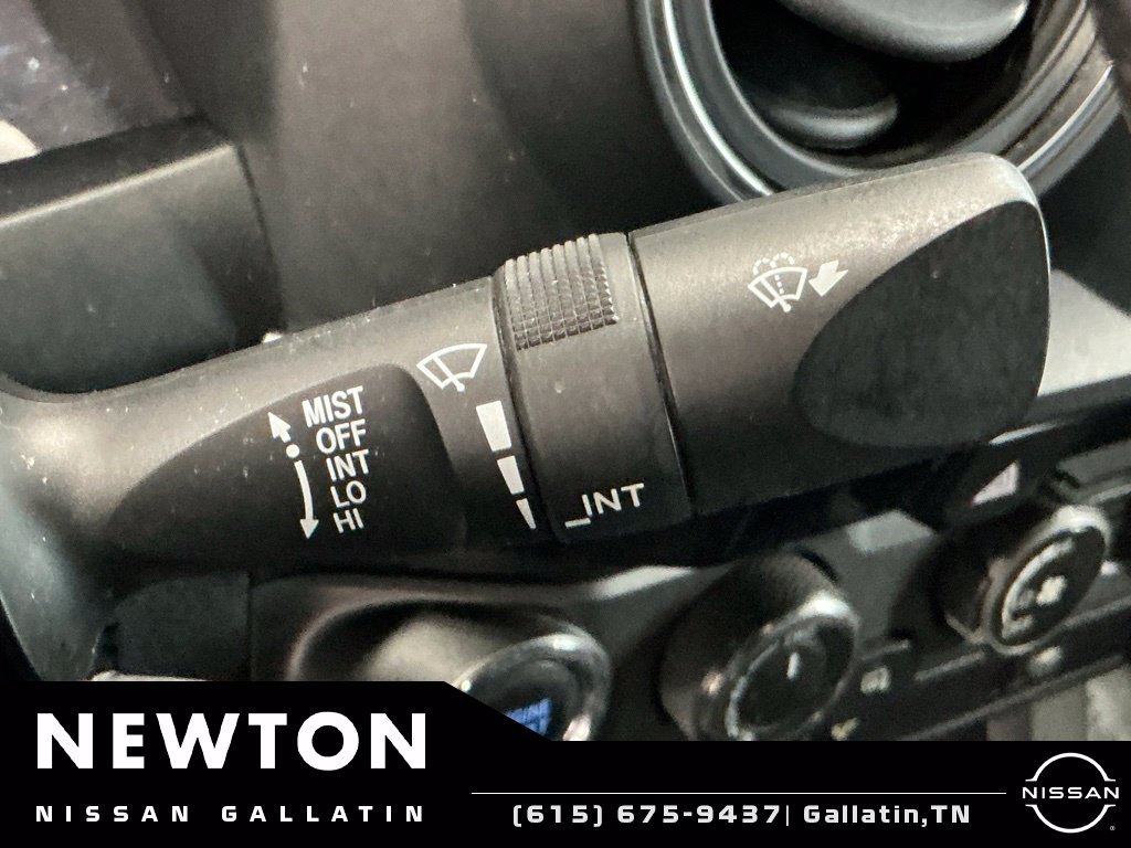 Used 2017 Toyota Tacoma TRD Off-Road w/ Tow Package (A/T) AWD/4WD image 40