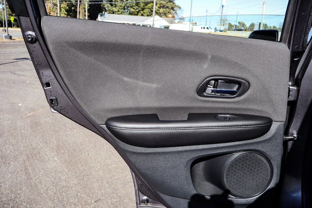 Used 2020 Honda HR-V Sport image 33