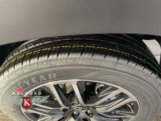 New 2026 Toyota Corolla Cross XLE image 10