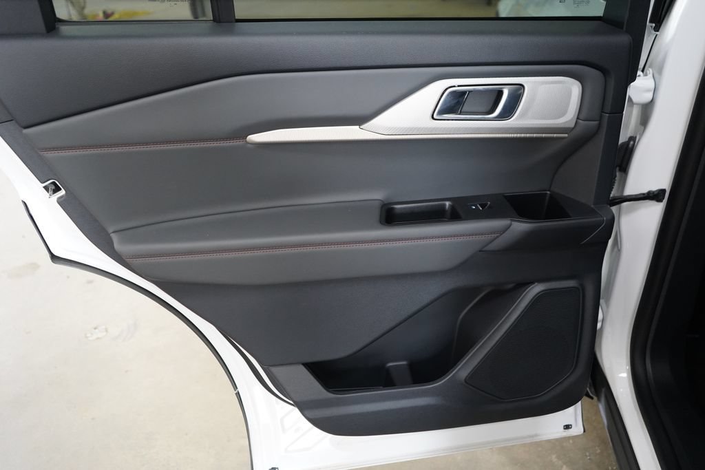 New 2026 Ford Explorer Active w/ Active Comfort Package AWD/4WD image 29