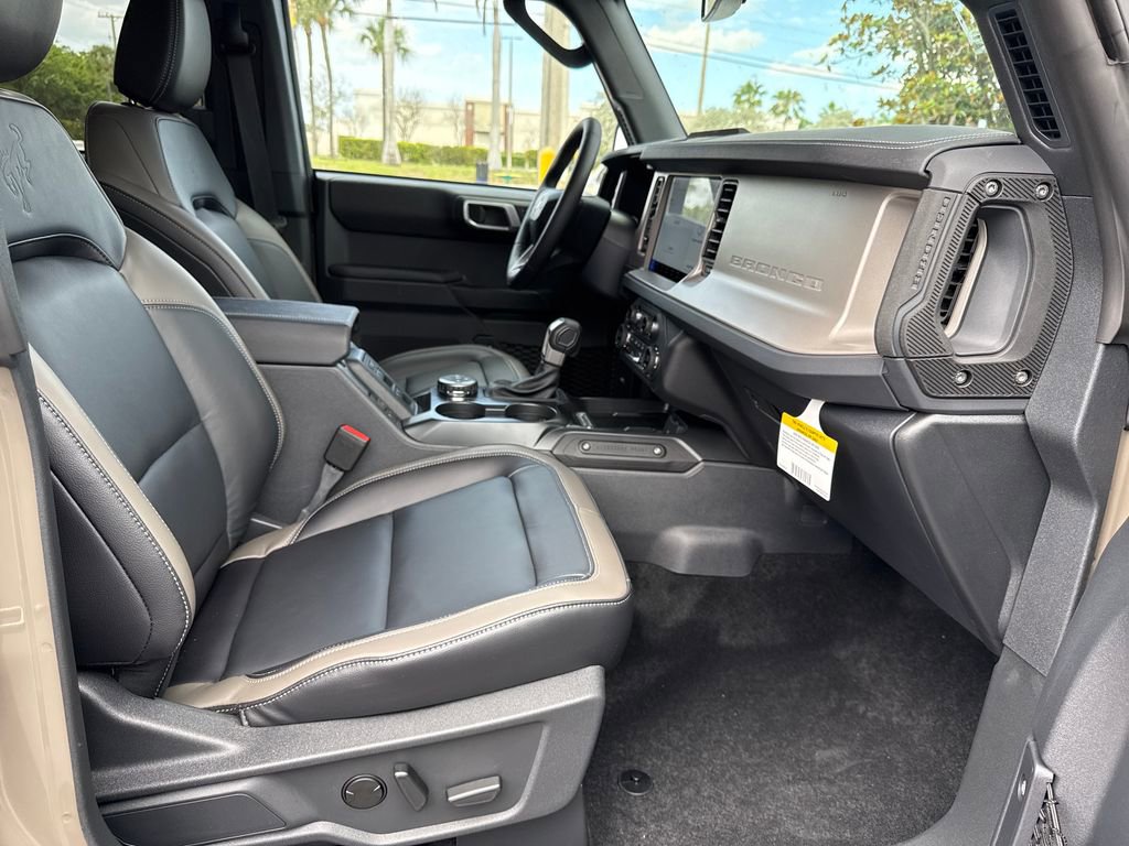 New 2026 Ford Bronco Outer Banks AWD/4WD image 22
