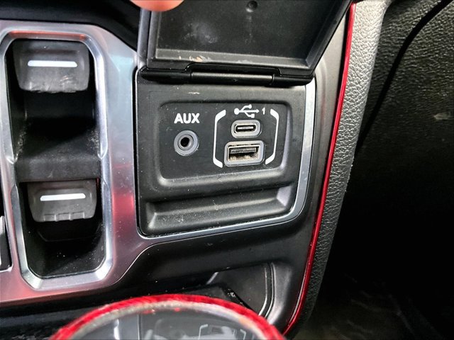 Used 2021 Jeep Wrangler Unlimited Sport AWD/4WD image 25