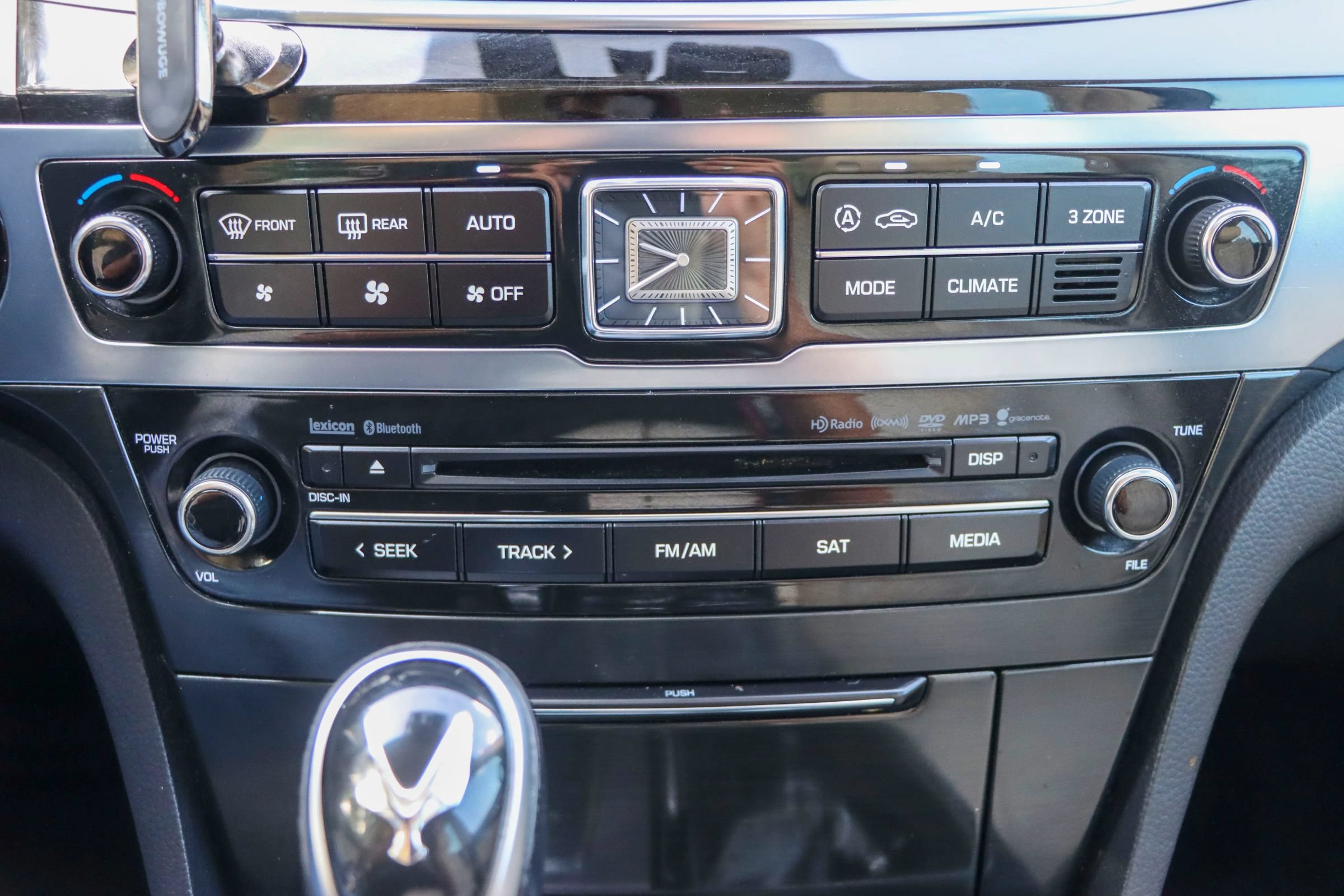 Used 2016 Hyundai Equus Ultimate RWD image 41