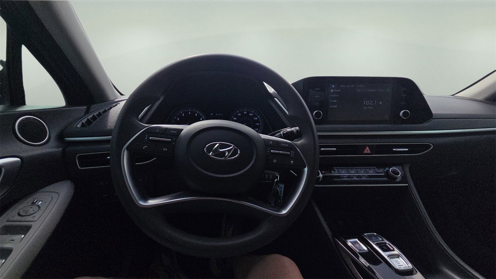 Used 2023 Hyundai Sonata SE image 8