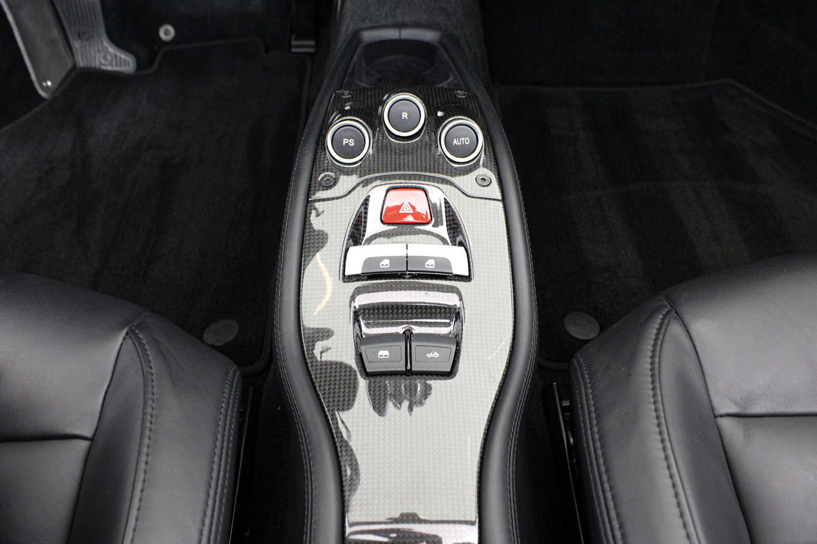Certified 2013 Ferrari 458 Spider RWD image 43
