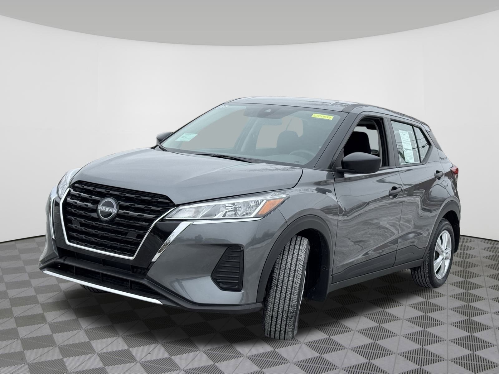 Used 2025 Nissan Kicks Play S image 15