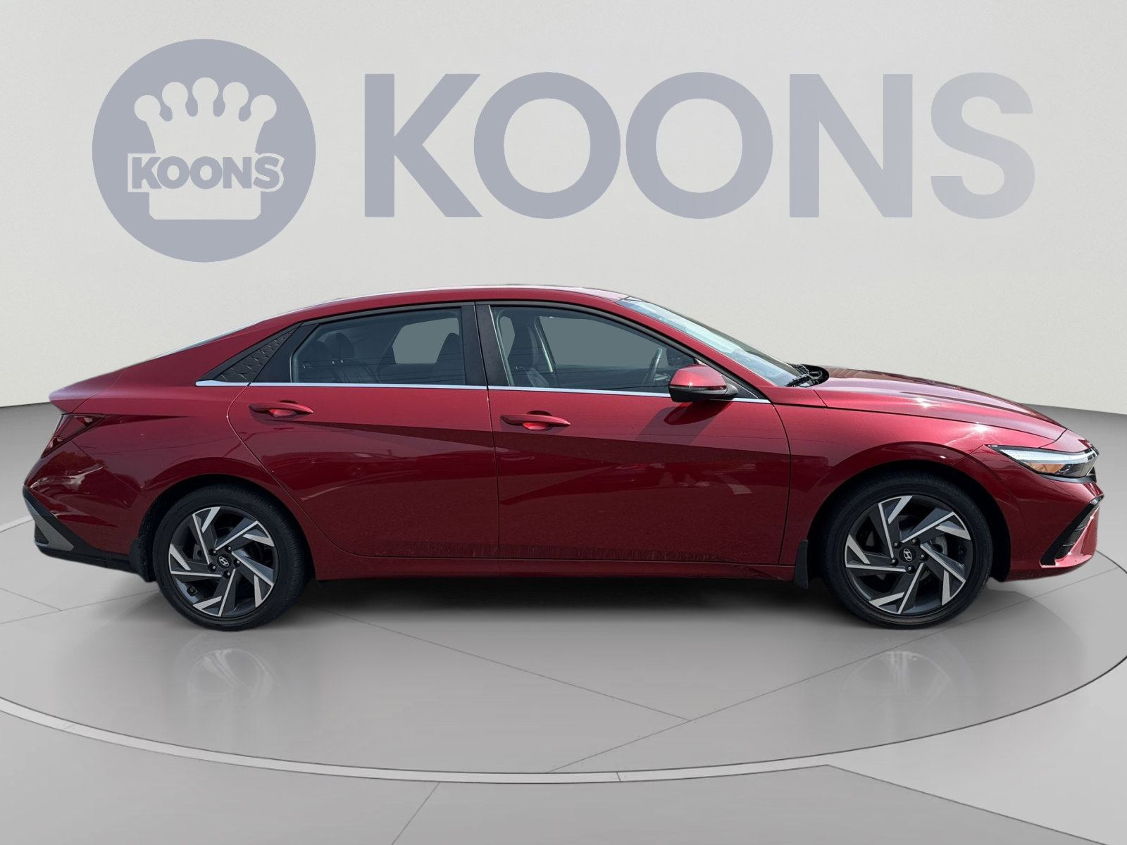 Used 2025 Hyundai Elantra Limited FWD image 8