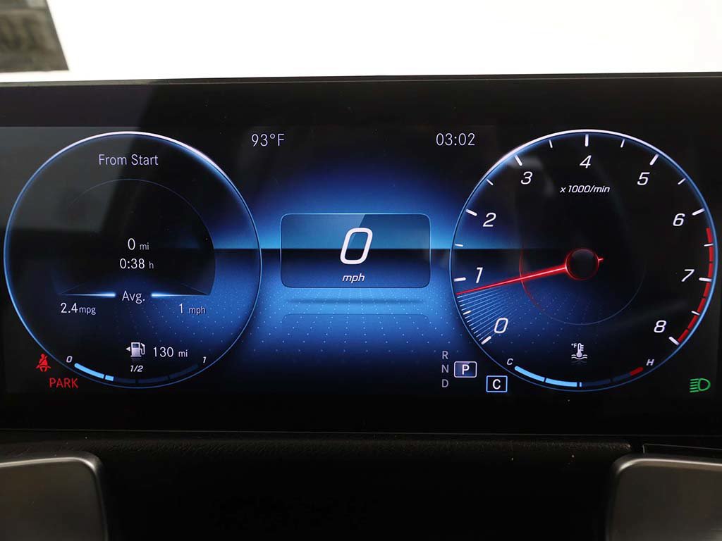 Used 2022 Mercedes-Benz GLB 250 4MATIC image 35