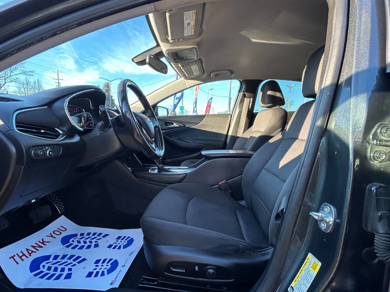 Used 2017 Chevrolet Malibu LT image 14