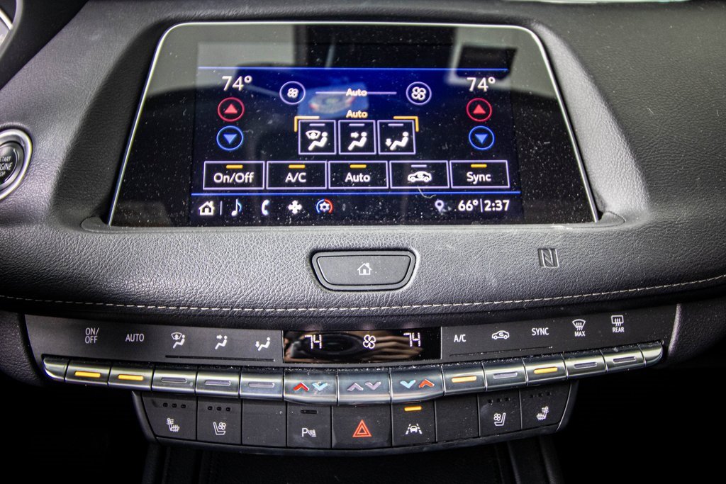 Used 2019 Cadillac XT4 Premium Luxury image 4