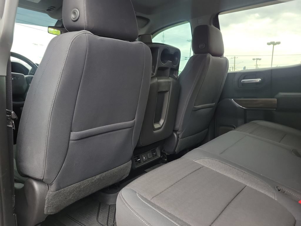 Used 2019 Chevrolet Silverado 1500 RST AWD/4WD image 16