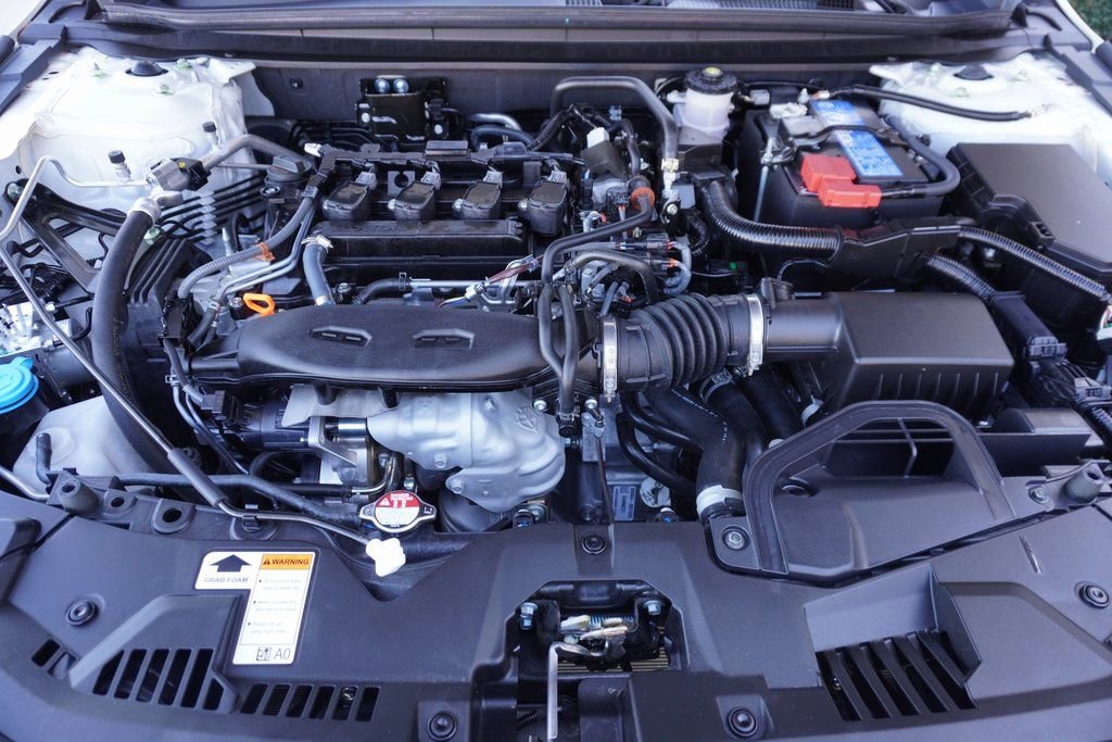 Used 2025 Honda Accord LX image 25