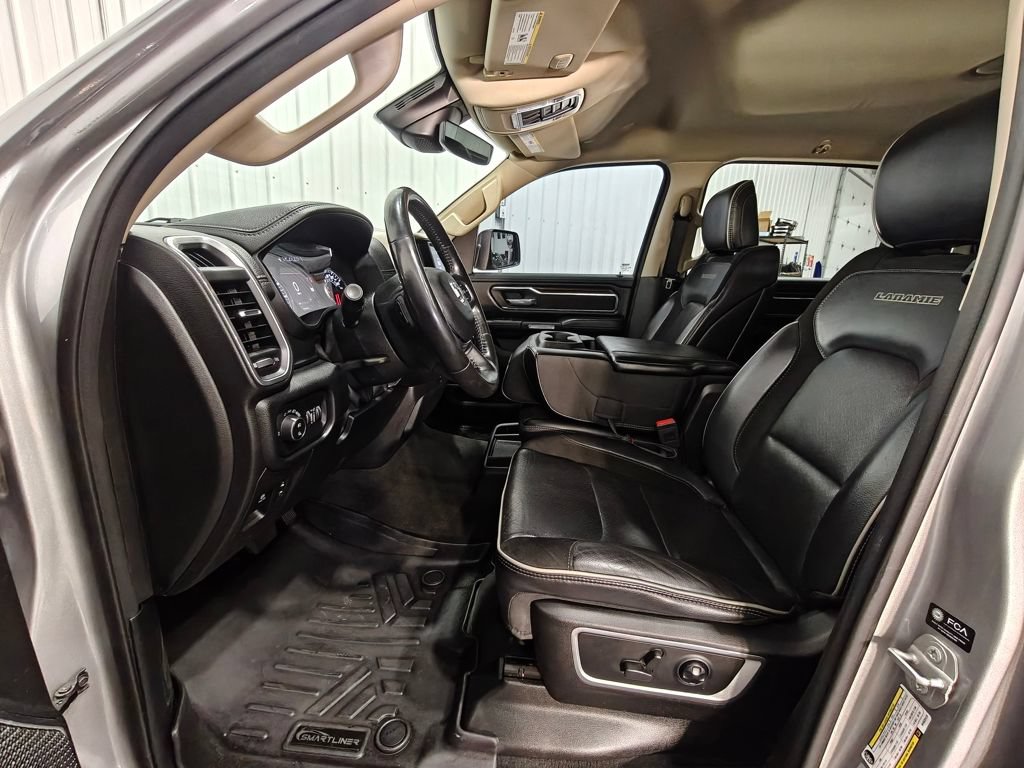 Used 2021 RAM 1500 Laramie AWD/4WD image 32
