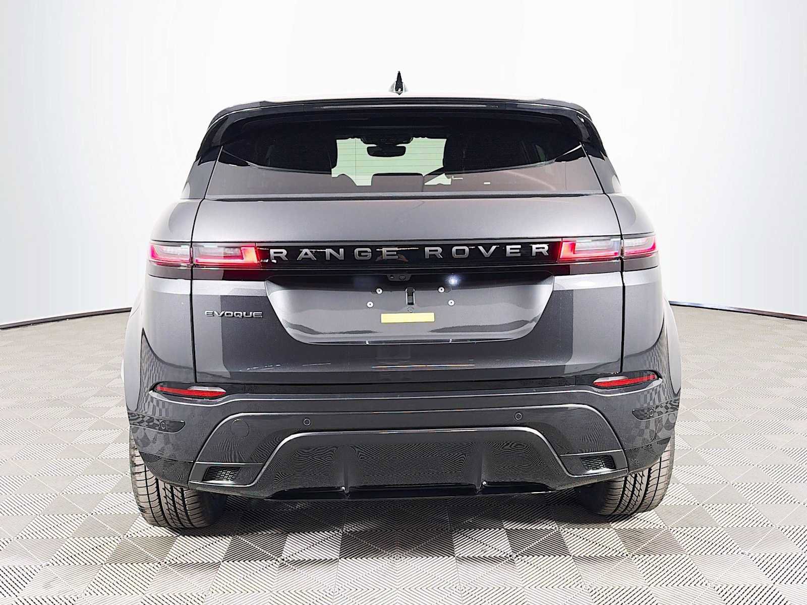 New 2026 Land Rover Range Rover Evoque Dynamic SE AWD/4WD image 6