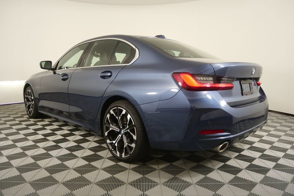 Certified 2025 BMW 330i Sedan image 5