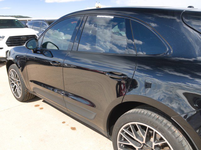 Used 2020 Porsche Macan S AWD/4WD image 8