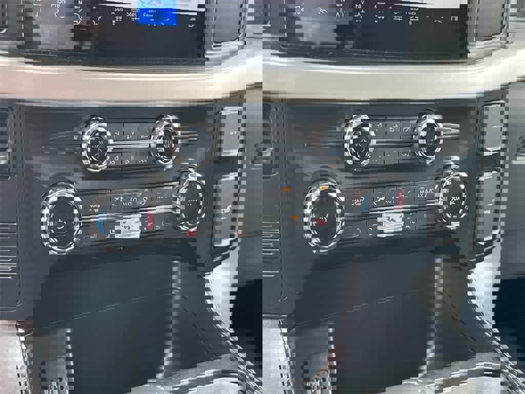 New 2023 Ford F150 Lightning Pro image 29