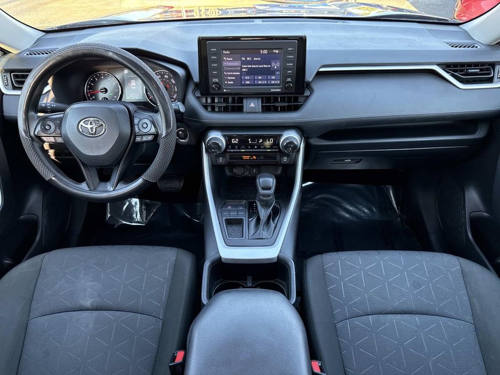 Used 2022 Toyota RAV4 XLE w/ Convenience Package image 20