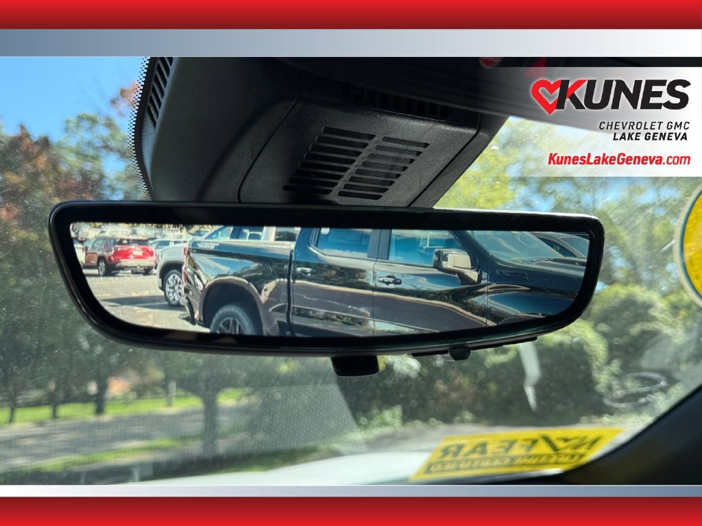 Used 2025 Chevrolet Equinox LT w/ Convenience Package II FWD image 43
