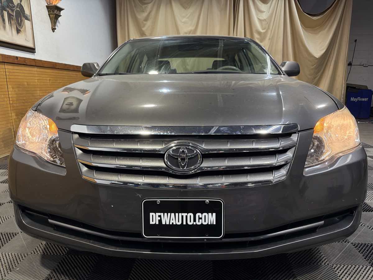 Used 2006 Toyota Avalon XL FWD image 3