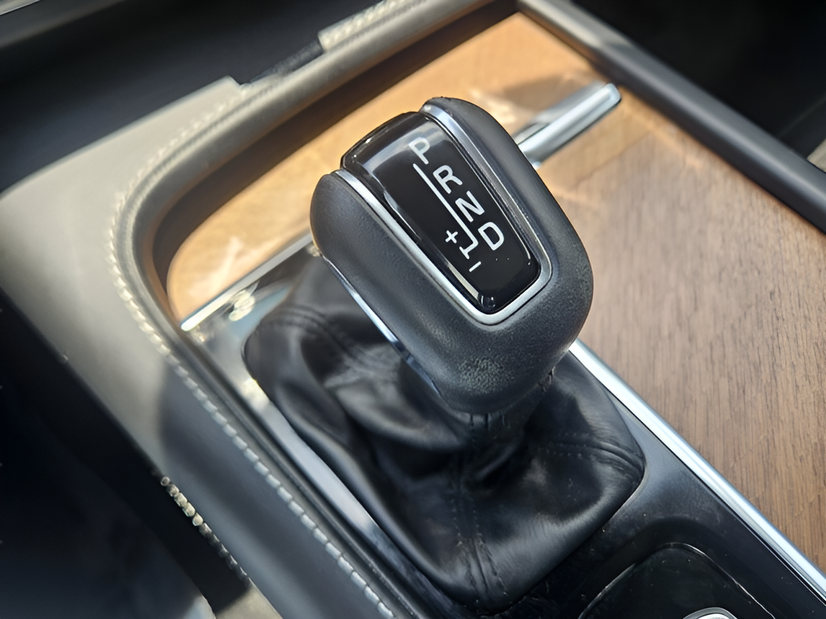 Used 2019 Volvo V90 T5 Inscription FWD image 22