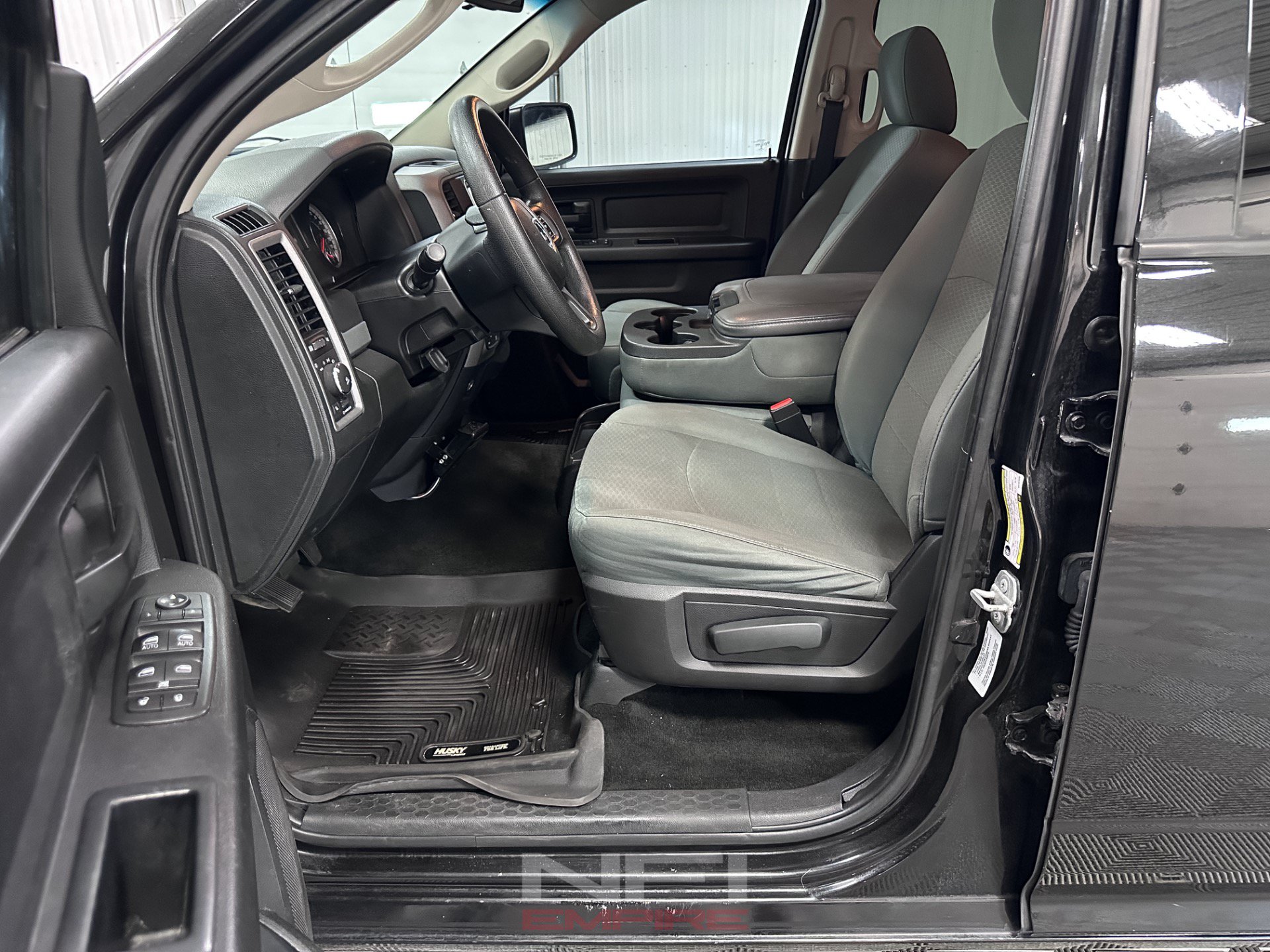 Used 2016 RAM 1500 Express w/ Black Ram 1500 Express Group AWD/4WD image 31