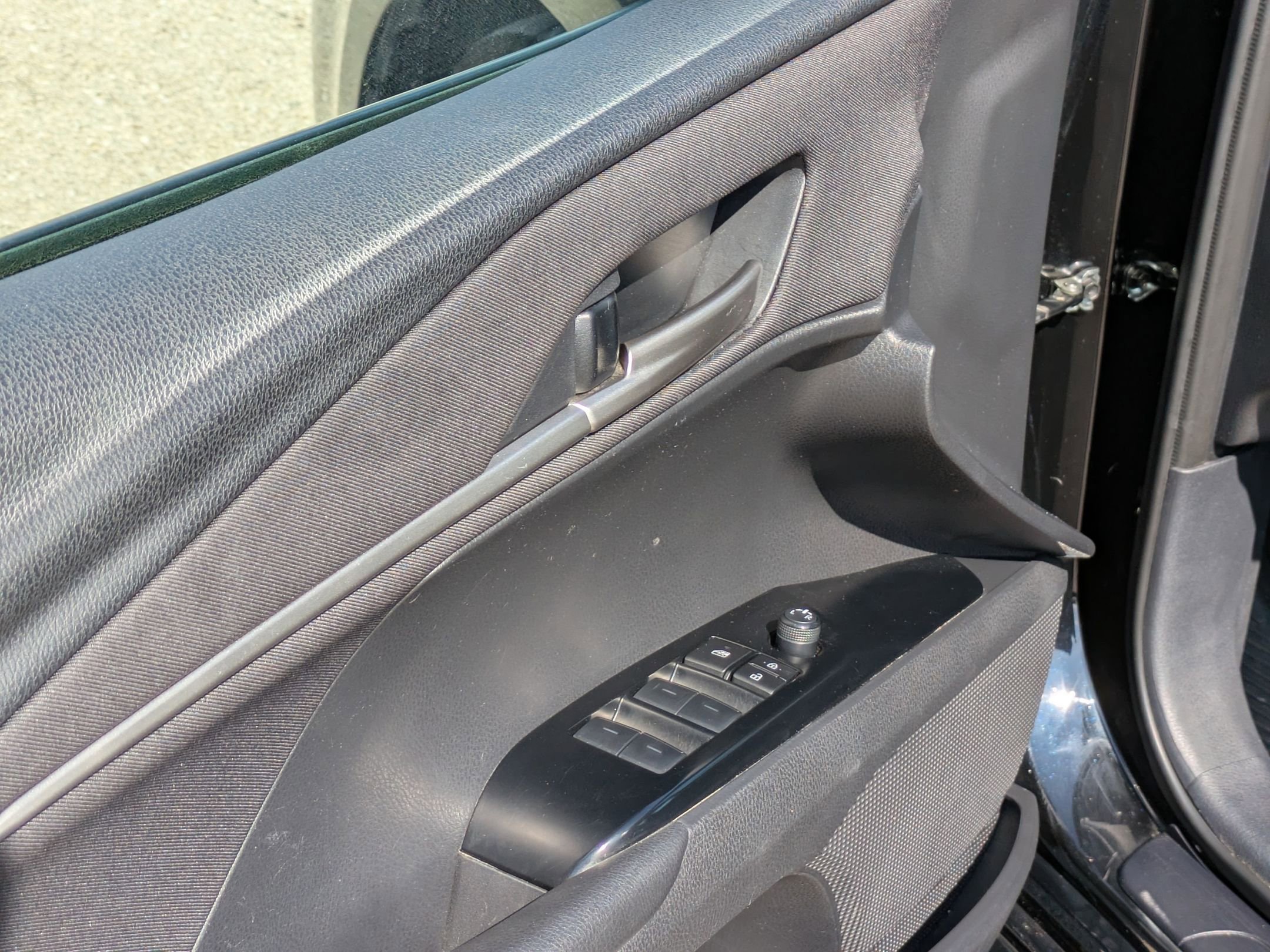 Used 2025 Toyota Camry LE image 12