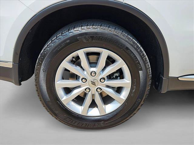Used 2024 Dodge Durango SXT RWD image 19