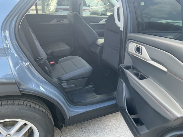 New 2026 Ford Explorer Active RWD image 23