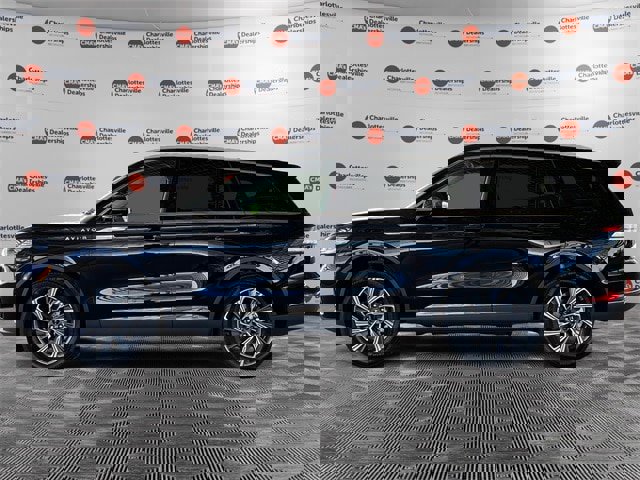 New 2025 Lincoln Aviator AWD image 2