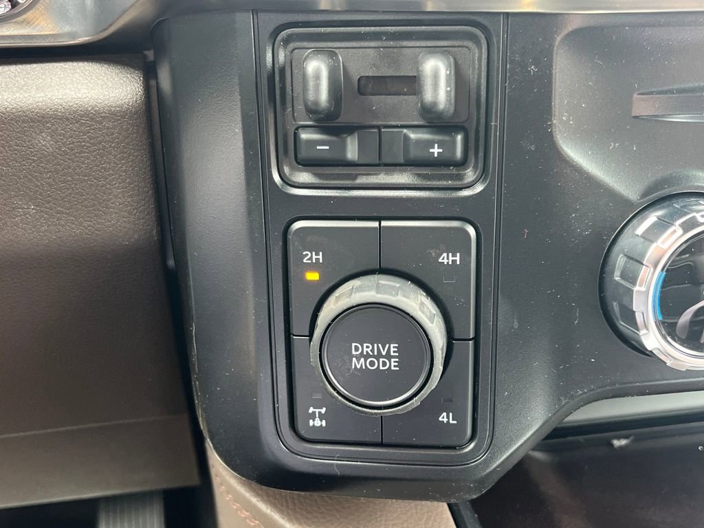 New 2026 Ford F350 King Ranch w/ Chrome Package image 17