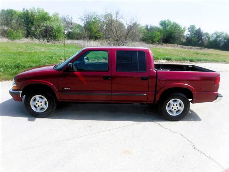 Used 2002 Chevrolet S10 Pickup LS w/ LS Preferred Equipment Group image 10
